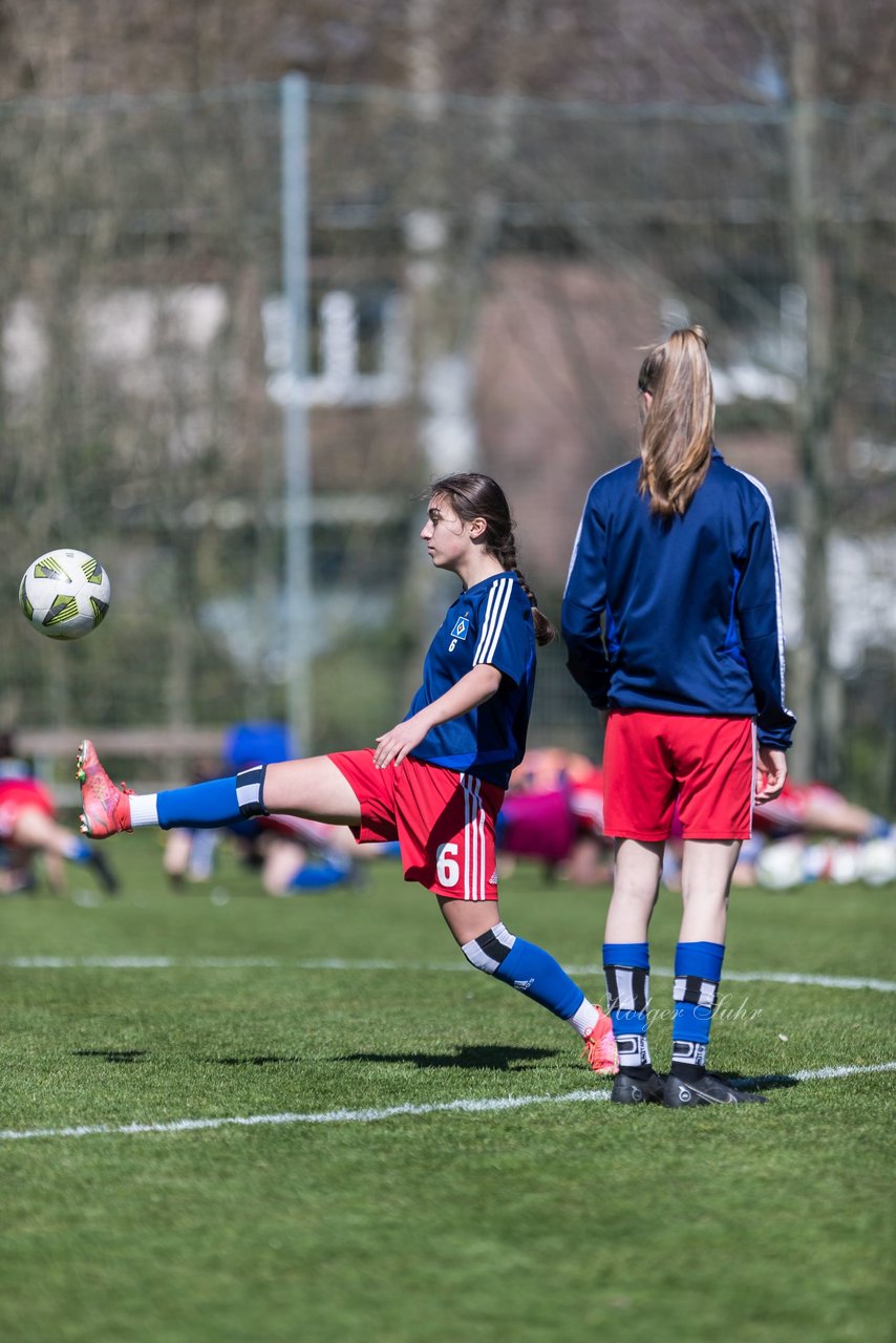 Bild 61 - wBJ Hamburger SV - WfL Wolfsburg : Ergebnis: 2:1